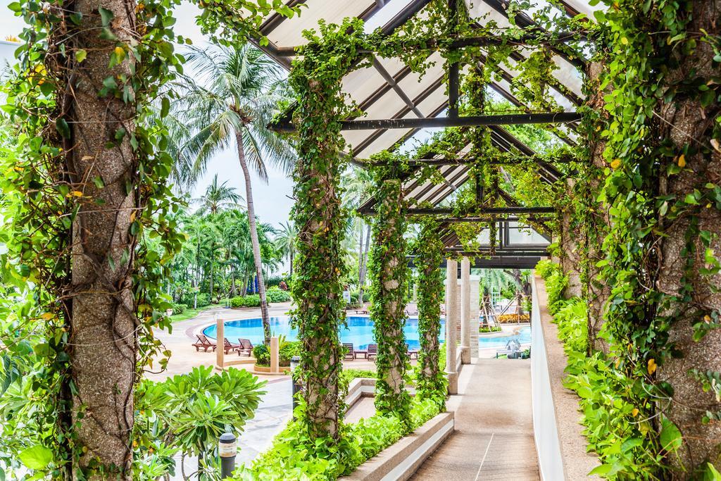 Cholchan Pattaya Beach Resort - Sha Extra Plus Naklua Εξωτερικό φωτογραφία